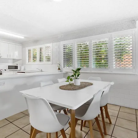 Riverview Two Apartments Mooloolaba Exterior photo